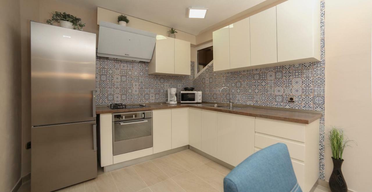 Apartamento Keko Supetar Exterior foto